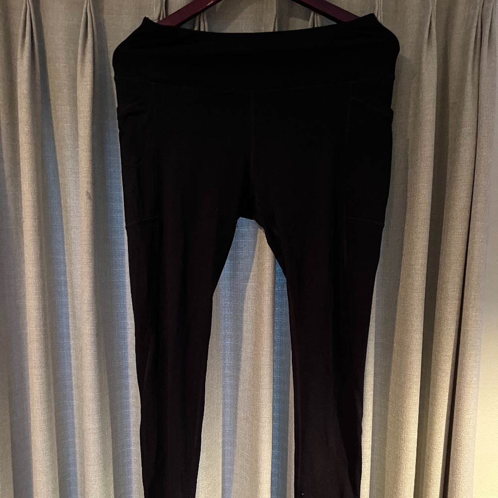 DSG black leggings with side pockets